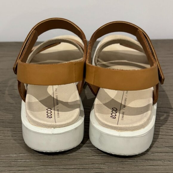 ECCO Women's Brown Flowt Sandal - Size 8 (38) - Picture 9 of 10